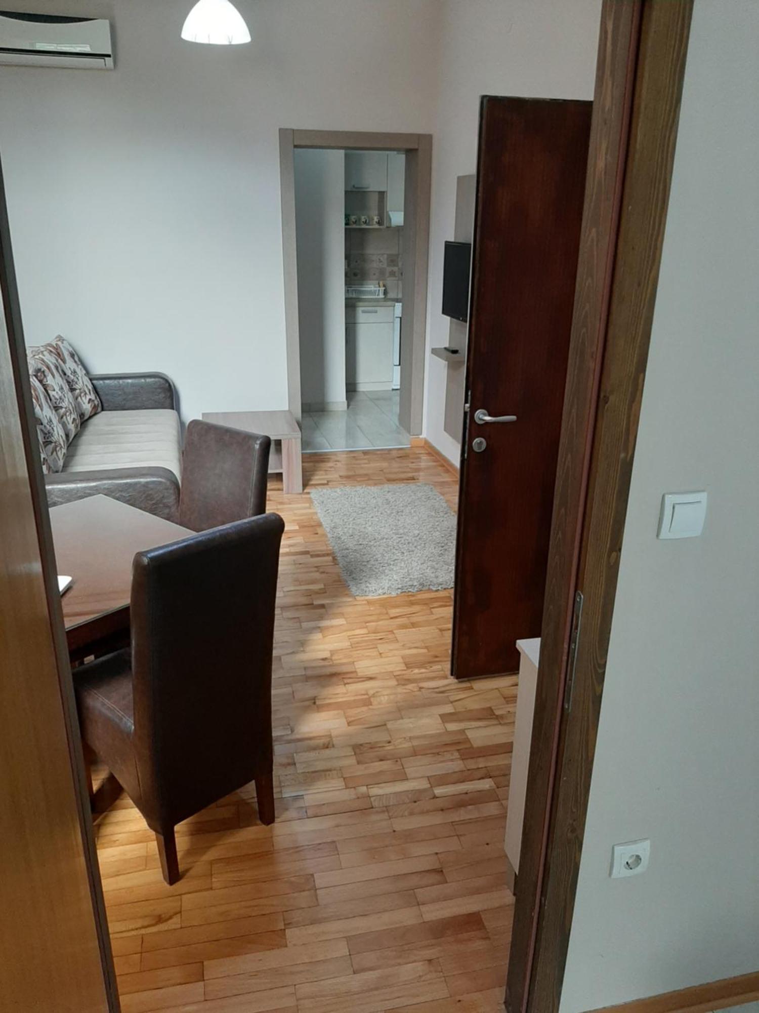 Apartmani Radulovic Vrnjačka Banja Habitación foto