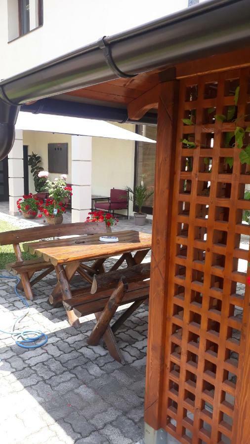 Apartmani Radulovic Vrnjačka Banja Exterior foto
